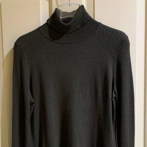 Etcetera Olive Green Loden ribbed turtleneck long sleeve top size M